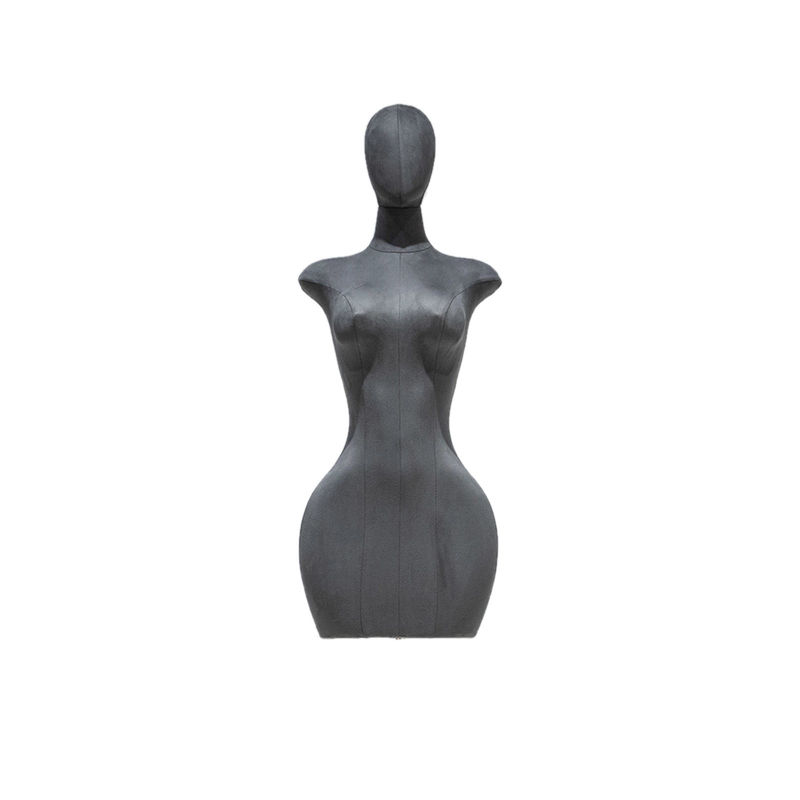 Medio modelo femenino regordete del cuerpo usado para la exhibición del cuerpo de la ropa con la curva natural del cuerpo para la exhibición de la tienda